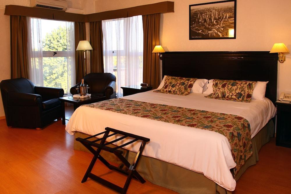 Готель Ramada By Wyndham Buenos Aires Вісенте-Лопес Екстер'єр фото