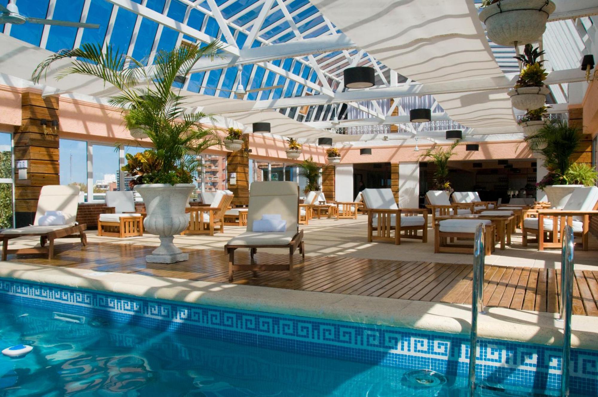Готель Ramada By Wyndham Buenos Aires Вісенте-Лопес Екстер'єр фото