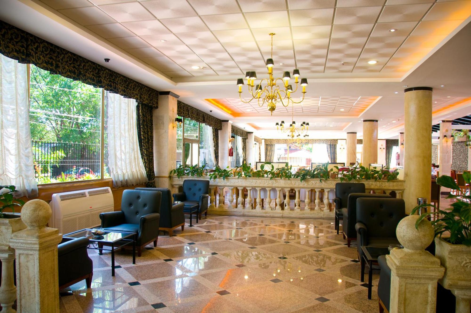Готель Ramada By Wyndham Buenos Aires Вісенте-Лопес Екстер'єр фото