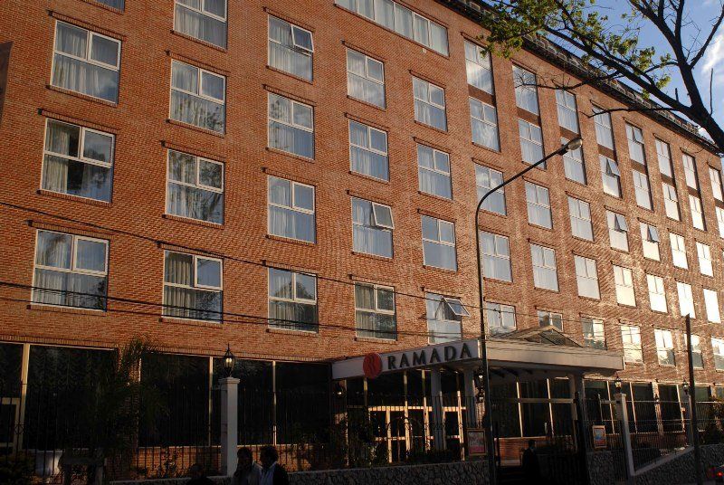 Готель Ramada By Wyndham Buenos Aires Вісенте-Лопес Екстер'єр фото