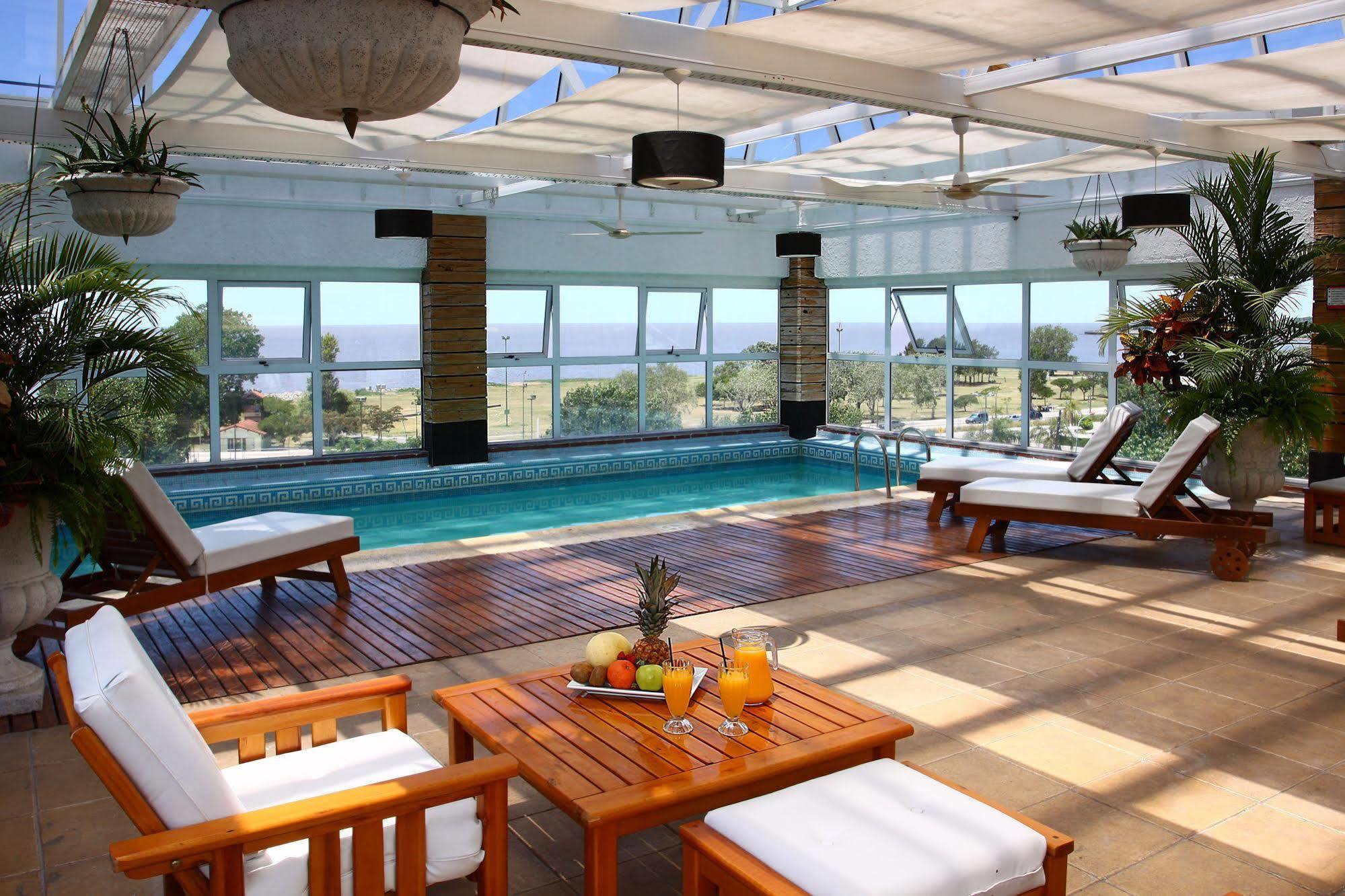 Готель Ramada By Wyndham Buenos Aires Вісенте-Лопес Екстер'єр фото