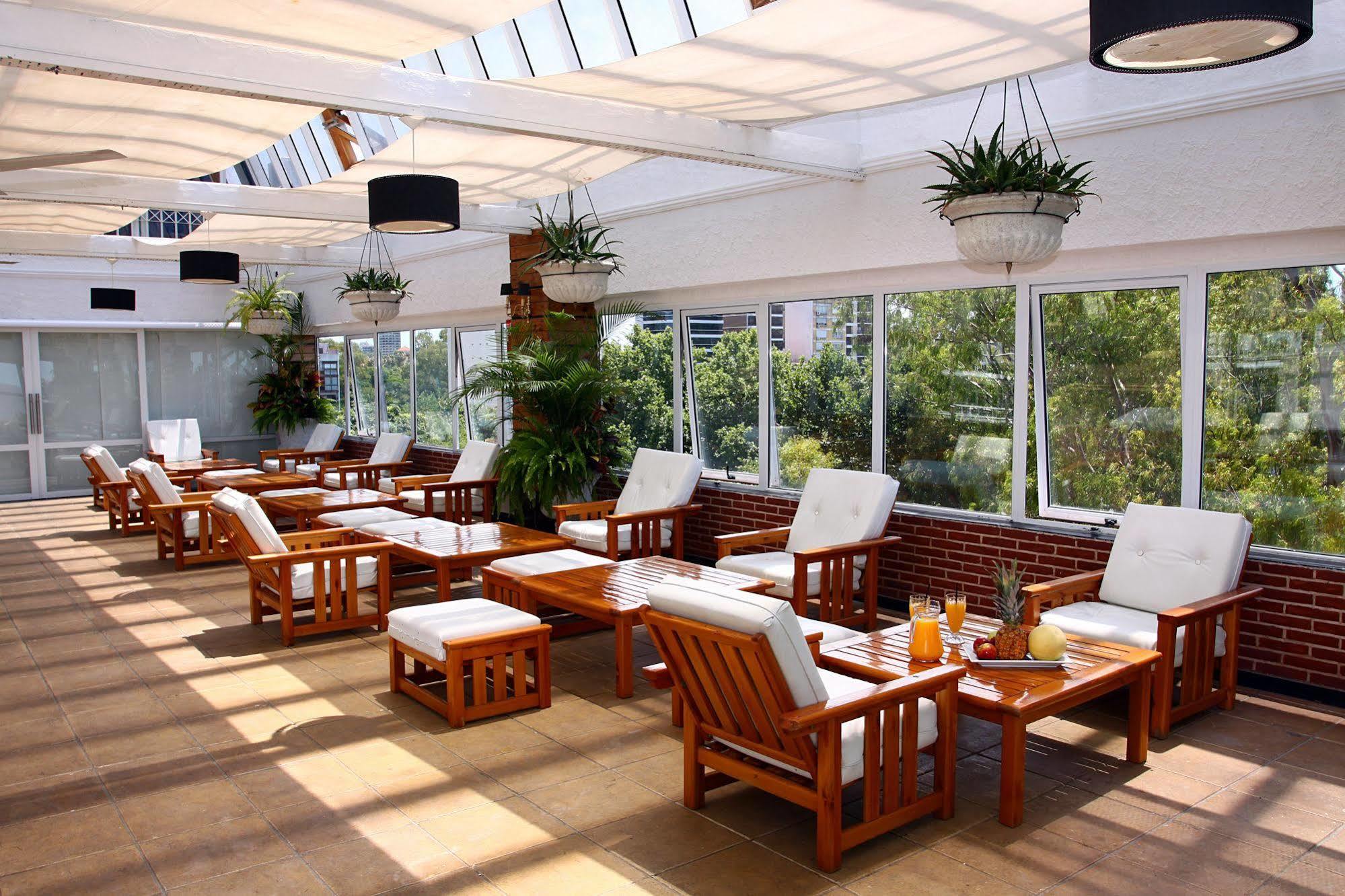 Готель Ramada By Wyndham Buenos Aires Вісенте-Лопес Екстер'єр фото